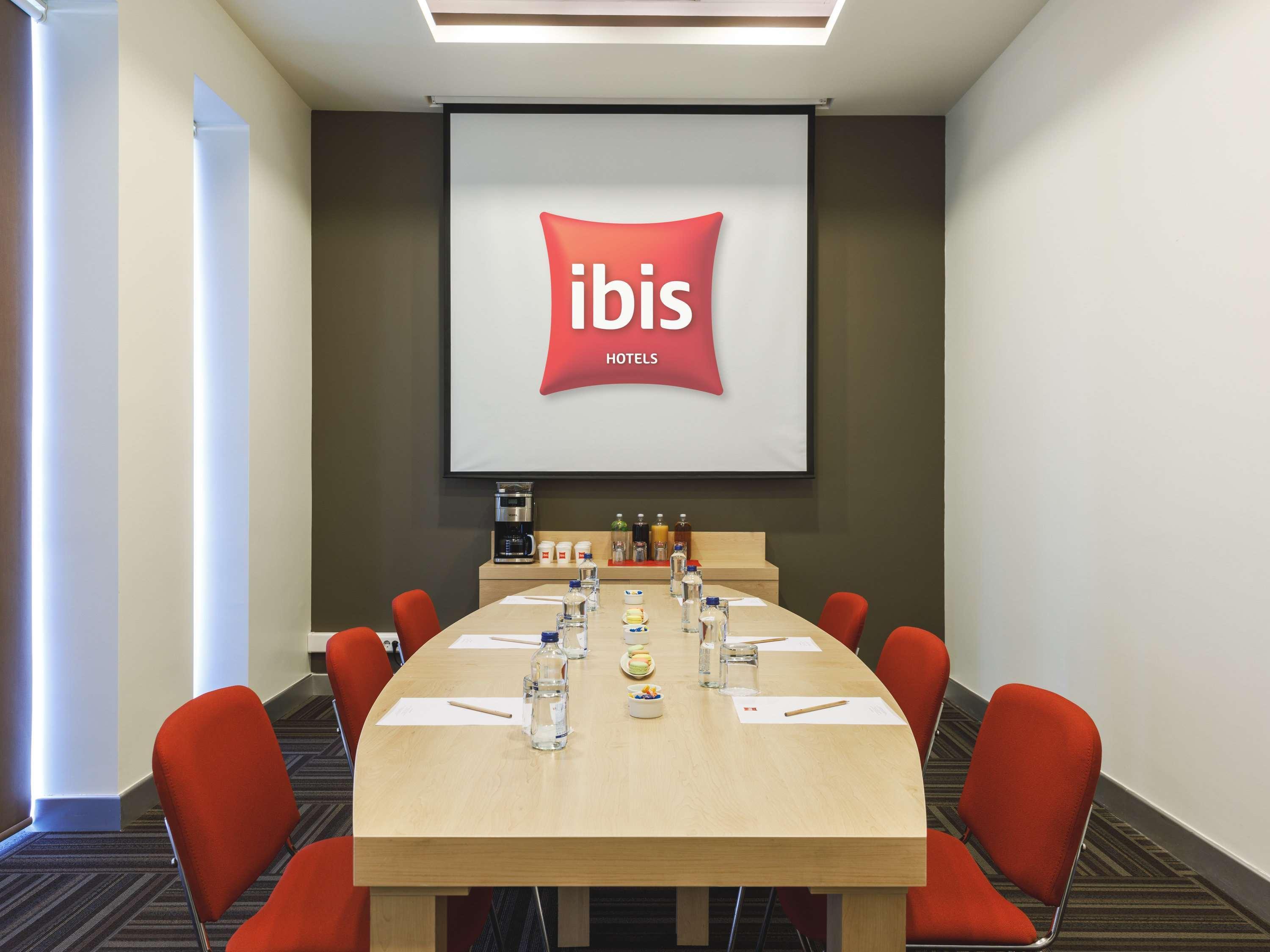 Ibis Istanbul Esenyurt Hotel Exterior photo